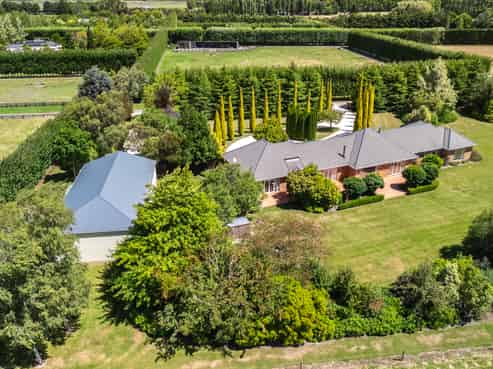 518 Pound Road, Yaldhurst