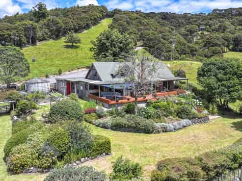 1296 Manaia Road, Coromandel