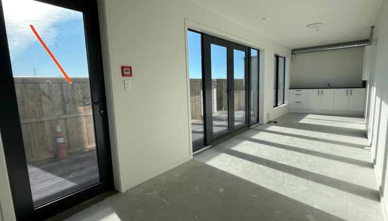 7/1 Lake Bryndwr Lane, Burnside