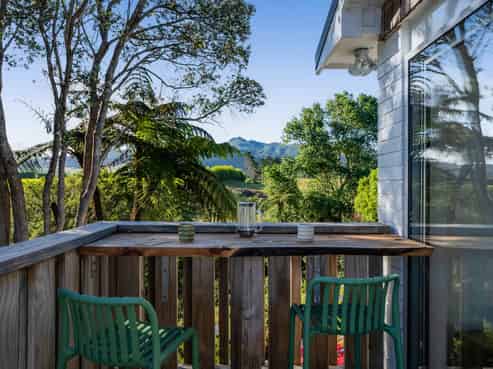 17 Linda Street, Oakura