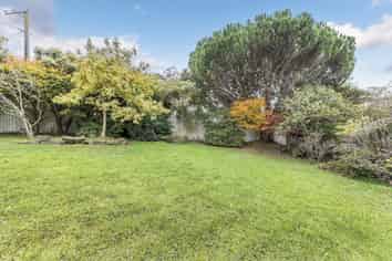11A Wakefield Terrace, Tawa