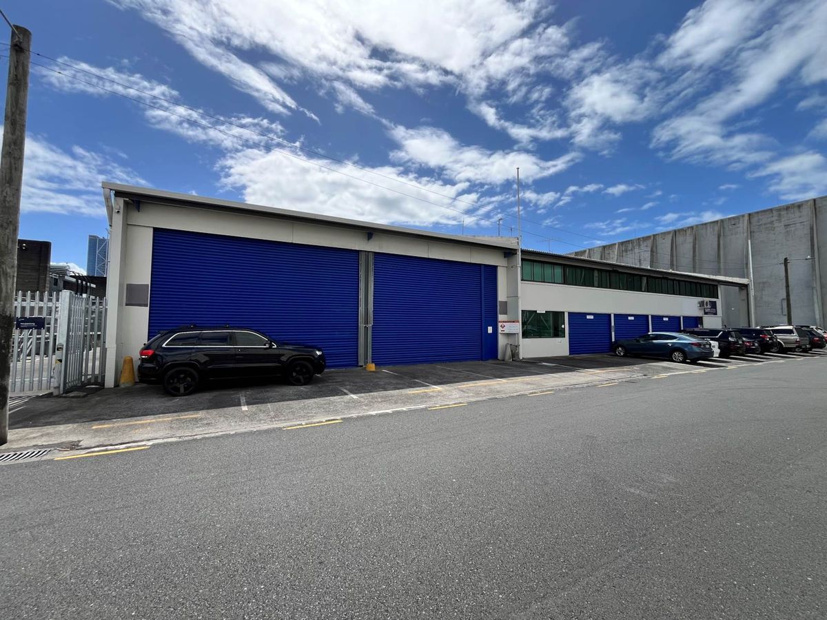 WAREHOUSE AND OFFICE SPACE