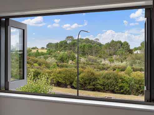 5 Angiangi Crescent, Beachlands