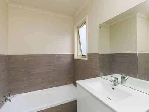 60D Woodland Road, Johnsonville