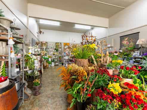 Thriving florist and gift business for sale
