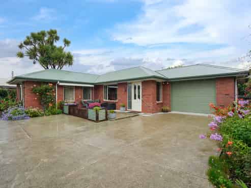 149 Queens Drive, Richmond