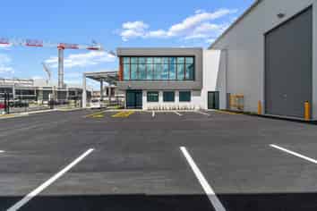Brand New Industrial HQ – Vacant Possession