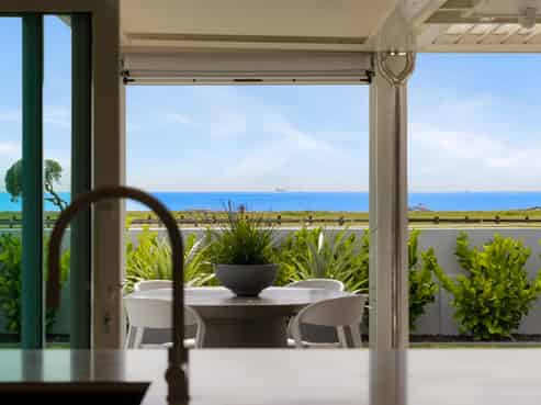 3 The Esplanade, Westshore