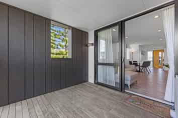 8/45 Cessna Crescent, Mangere