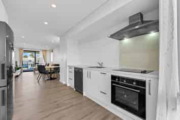 8/45 Cessna Crescent, Mangere