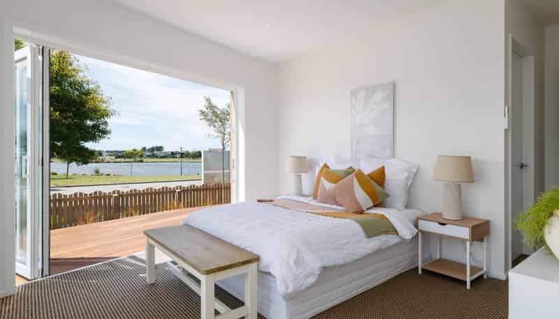 21D Lakeside Drive, Pegasus