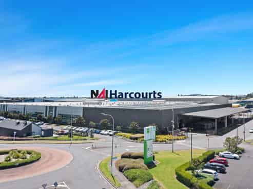 Functional Modern Warehouse Manukau