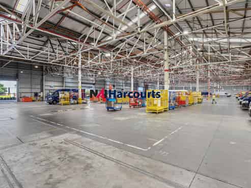 Functional Modern Warehouse Manukau