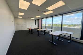 Fully Refurbished Office Tenancy 