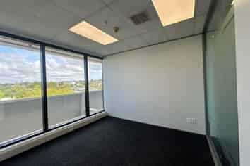 Fully Refurbished Office Tenancy 