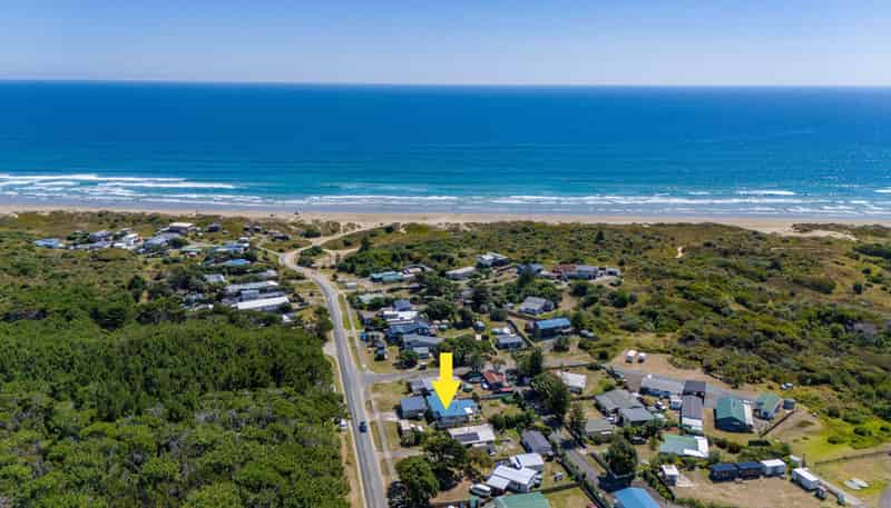 496 West Coast Road, Waipapakauri