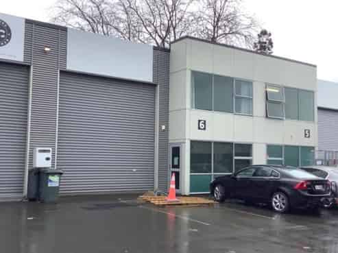 Commercial unit - prime location