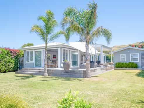 19 Harper Road, Waimarama
