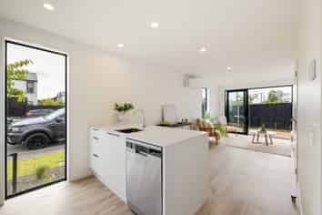 1/498 Manchester Street, Saint Albans