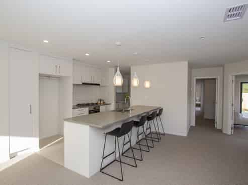 33 Farnworth Terrace, Churton Park