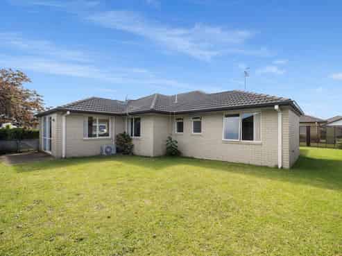 11 Cresta Drive, Katikati