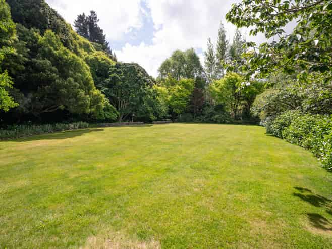 245 Ngatiawa Road, Waikanae