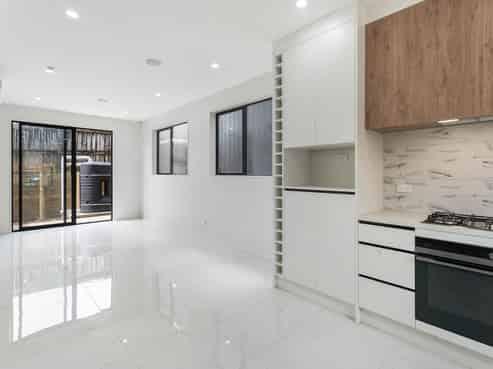 Lot 1-5/12 Prangley Avenue, Mangere