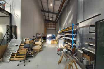 Premium Warehouse and Office in Richmond