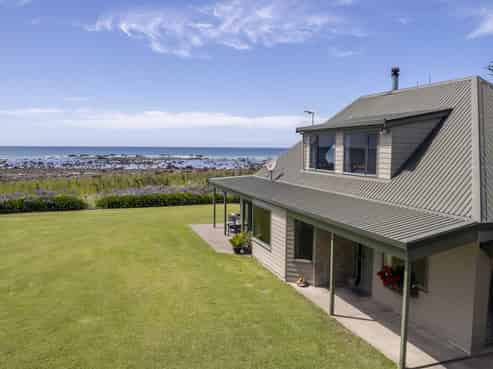 166 Orui-riversdale Road, Riversdale Beach