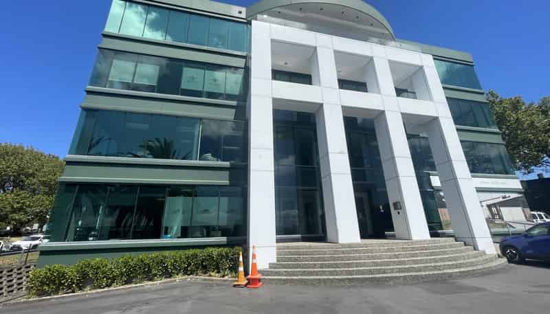 15B Vestey Drive, Mount Wellington