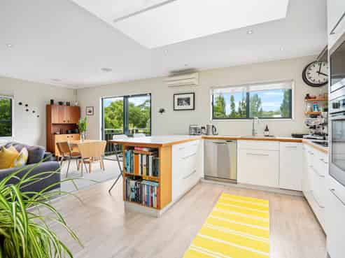 109 Ocean View Road, Oneroa