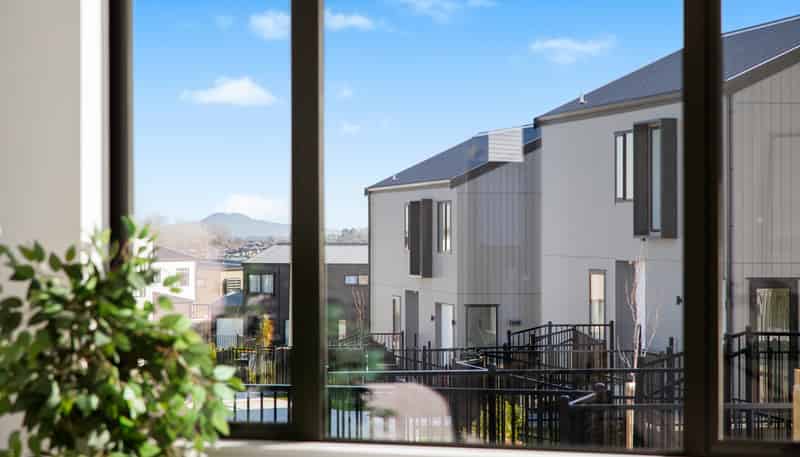 5 Koura Road, Flat Bush