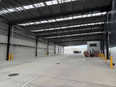 A grade industrial space - flexible terms