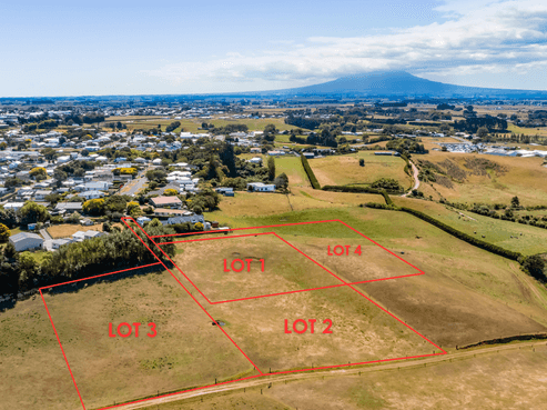 0n Douglas Street Sections, Hawera