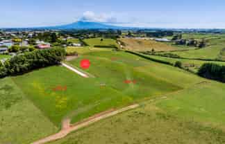 0n Douglas Street Sections, Hawera