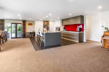 48 Travers Road, TE KAUWHATA