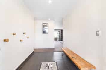 48 Travers Road, TE KAUWHATA