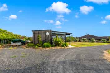 48 Travers Road, TE KAUWHATA