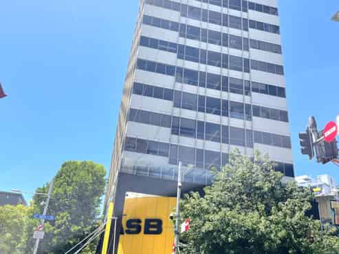 WELL-LOCATED, WELL-PRICED 107M² OFFICE

