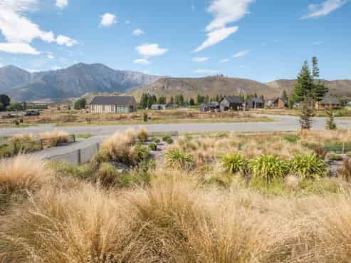 32 Luge Loop, Castle Hill