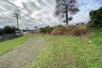 Commercial yard space 