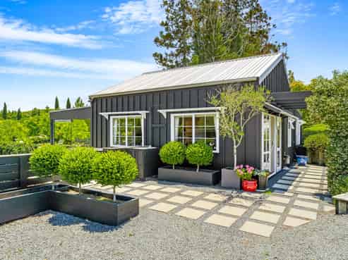 97 Monarch-Downs Way, Matakana