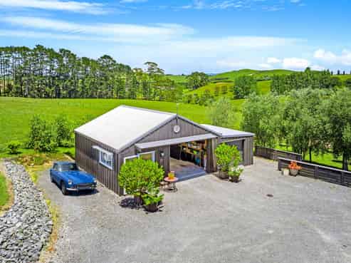 97 Monarch-Downs Way, Matakana