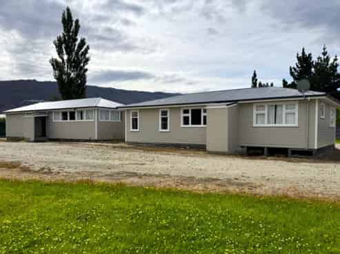 5 Kirk Street, Middlemarch