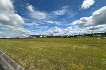 26 Throttle Close, Dairy Flat