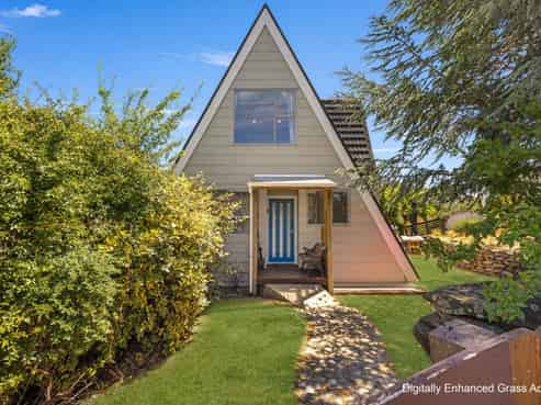 48 Hopkins Street, Luggate