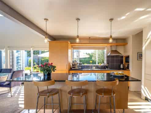 18 The Esplanade, Oneroa
