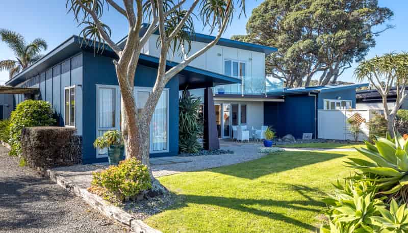 18 The Esplanade, Oneroa