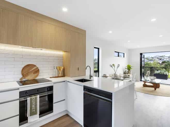 11/10 Ngaroma House Drive, Hobsonville