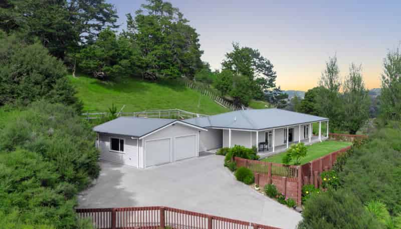 32 Noakes Hill Road, Puhoi